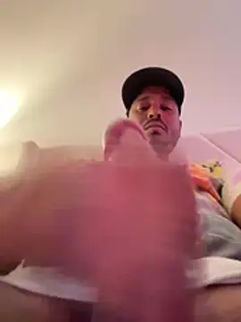 Danypapi online show from June 24, 2026, 8:39 pm