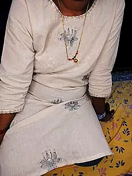 rashmikagowda online show from March 3, 2025, 10:49 am