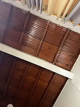 emiss  online show from April 6, 2026, 3:24 pm