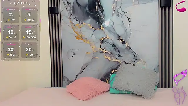 Rubi 30 online show from March 18, 2026, 11:24 am