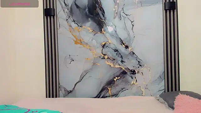 Rubi 30 online show from March 14, 2026, 11:27 am