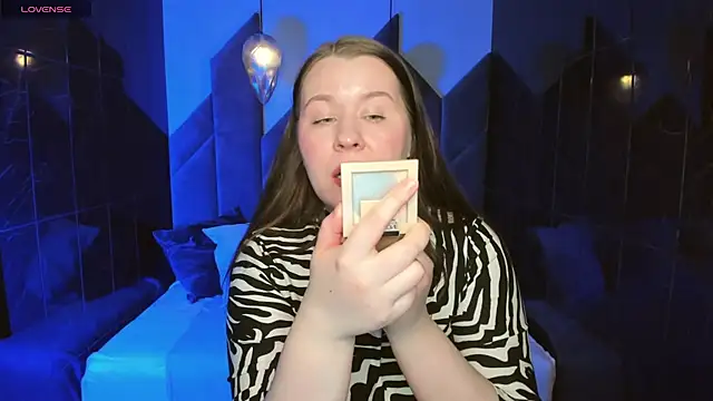 ShedarBrooks online show from February 7, 2025, 5:31 am