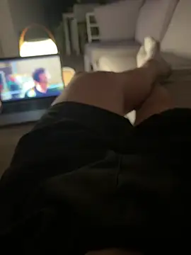 fuckitzer online show from May 25, 2026, 9:02 pm