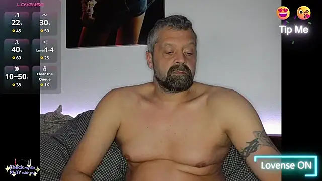 Snapshot of northman1977 chatting on February 13, 2025, 10:11 pm northman1977 online show from February 13, 2025, 10:11 pm