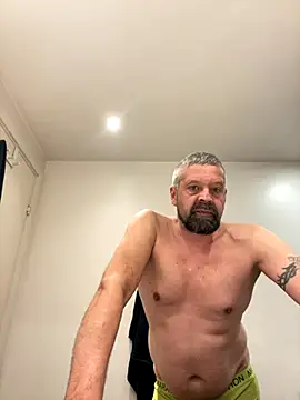 Snapshot of northman1977 chatting on October 10, 2025, 2:18 pm northman1977 online show from October 10, 2025, 2:18 pm