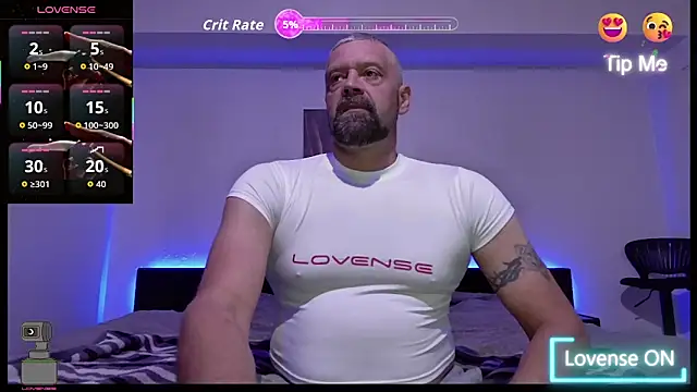 Snapshot of northman1977 chatting on September 21, 2025, 1:49 pm northman1977 online show from September 21, 2025, 1:49 pm