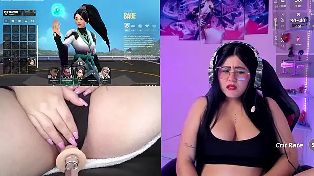 Snapshot of DanielaHang chatting on November 7, 2025, 1:48 pm DanielaHang online show from November 7, 2025, 1:48 pm