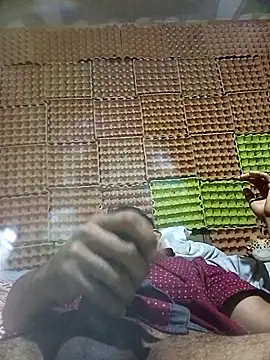 aL3JanDro93 online show from June 24, 2026, 4:49 pm