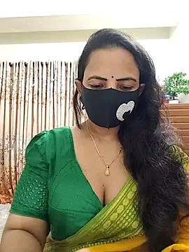 Payel-Sen online show from November 24, 2025, 4:40 pm