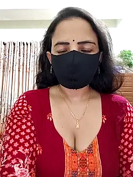 Payel-Sen online show from October 29, 2025, 6:07 pm