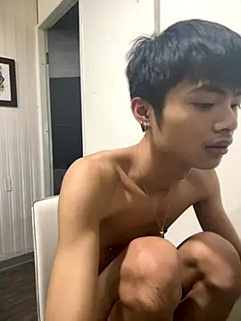 Snapshot of mumuowl chatting on October 31, 2025, 5:42 pm mumuowl online show from October 31, 2025, 5:42 pm