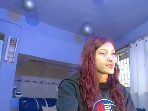 Snapshot of Emma-Wilson chatting on July 2, 2026, 10:38 pm Emma-Wilson online show from July 2, 2026, 10:38 pm