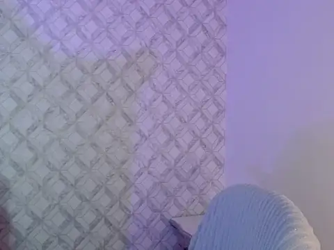 Snapshot of Emma-Wilson chatting on March 4, 2026, 4:20 am Emma-Wilson online show from March 4, 2026, 4:20 am