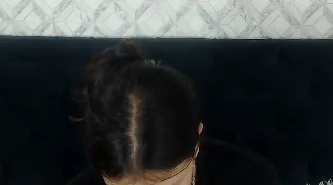 Emma-Wilson online show from February 26, 2025, 10:38 am