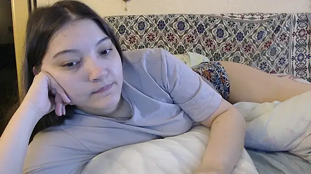 Snapshot of AlisaDevis chatting on January 25, 2025, 11:02 am AlisaDevis online show from January 25, 2025, 11:02 am