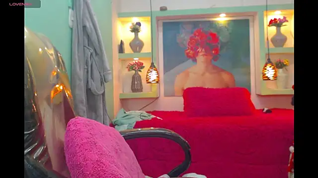 lorenapinto online show from April 23, 2026, 8:32 pm