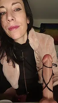 Snapshot of freyamoret chatting on March 4, 2026, 3:14 am freyamoret online show from March 4, 2026, 3:14 am