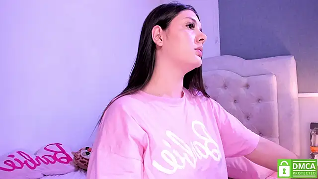 EmilyS   online show from January 31, 2025, 4:36 am