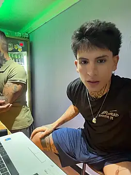 Snapshot of _Tomy08calderon chatting on February 10, 2026, 12:09 am Tomy08calderon online show from February 10, 2026, 12:09 am