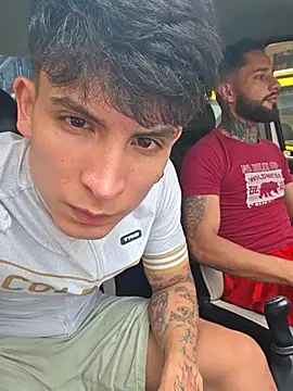  Tomy08calderon online show from October 22, 2025, 3:55 pm