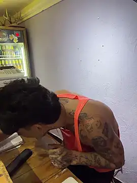  Tomy08calderon online show from April 1, 2026, 2:02 am