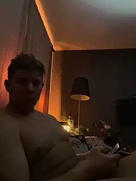 Teddan82 online show from December 7, 2024, 6:26 am