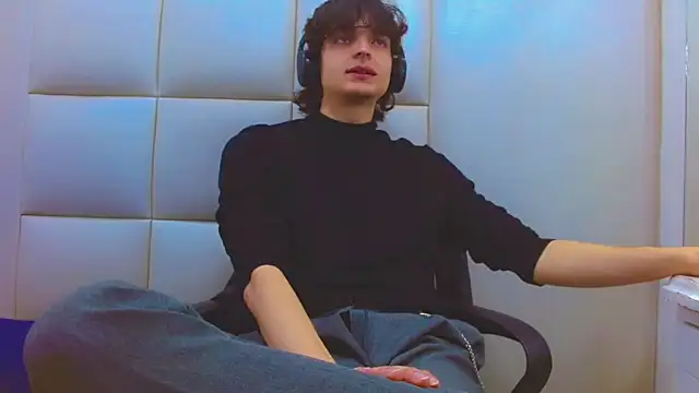 Sr BonnyEthan online show from March 2, 2026, 12:56 pm