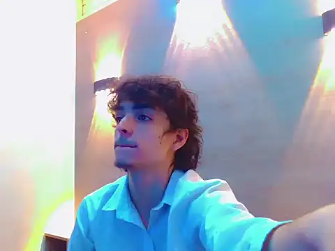 Sr BonnyEthan online show from January 12, 2026, 2:02 pm