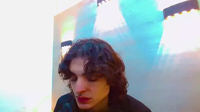 Sr BonnyEthan online show from October 3, 2025, 2:07 pm