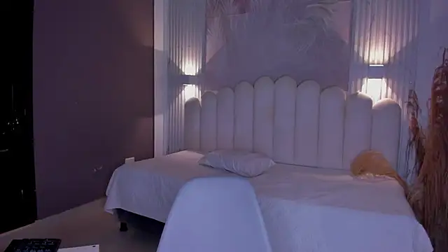 NastassjaCandy online show from December 5, 2025, 7:12 pm