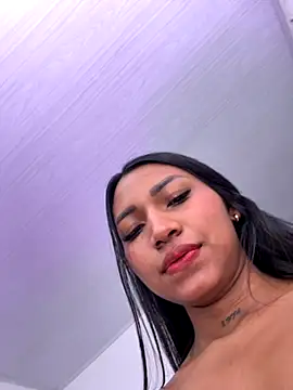 Barbiebrunette  online show from September 14, 2025, 2:45 am