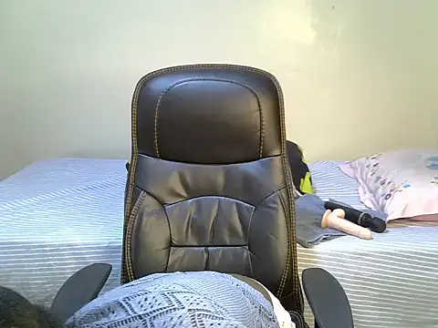 QueenJelly Sexy online show from November 15, 2025, 6:34 pm