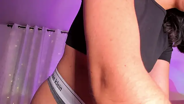 DaraBeckett online show from January 8, 2026, 12:27 am