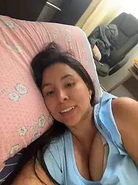 emely sexx20 online show from June 4, 2026, 8:46 pm