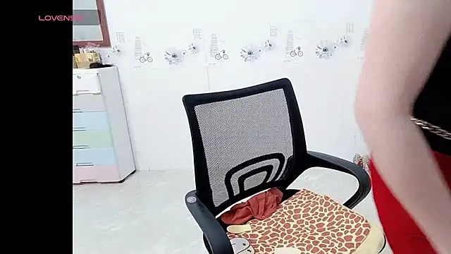 Lanian 99 online show from February 15, 2026, 12:22 am