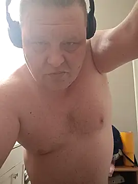 Snapshot of jrsexy83 chatting on March 13, 2025, 5:00 am jrsexy83 online show from March 13, 2025, 5:00 am