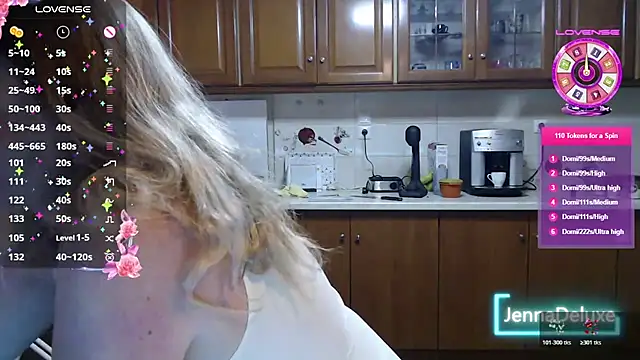 JennaDeluxe online show from May 13, 2026, 7:26 am