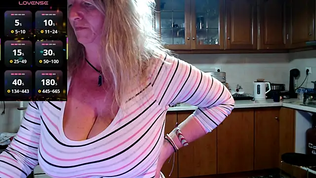 JennaDeluxe online show from January 10, 2026, 6:03 pm