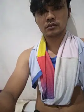 jojokom99 online show from June 18, 2026, 4:45 pm