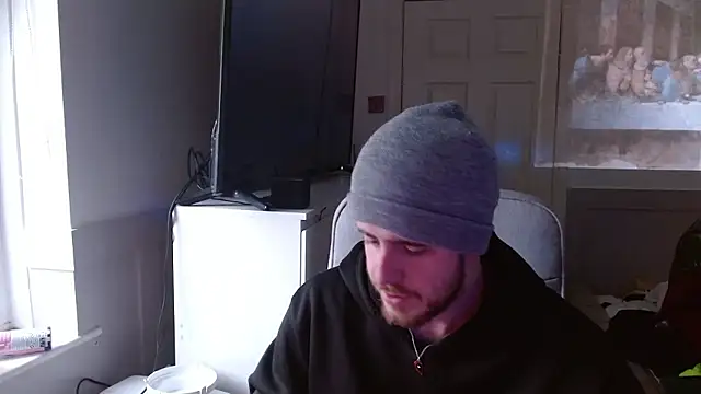 maxy49 online show from January 8, 2026, 2:12 pm