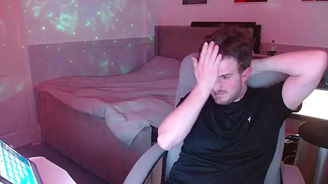 maxy49 online show from November 22, 2025, 3:00 pm