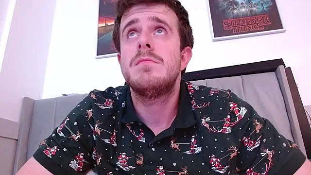 maxy49 online show from December 14, 2025, 6:24 pm