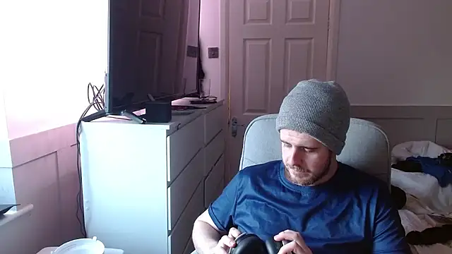 maxy49 online show from January 10, 2026, 3:29 pm