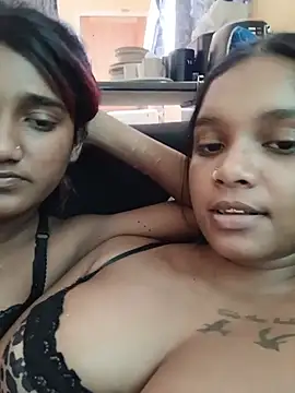 Indianqueen03 online show from June 12, 2026, 12:14 pm