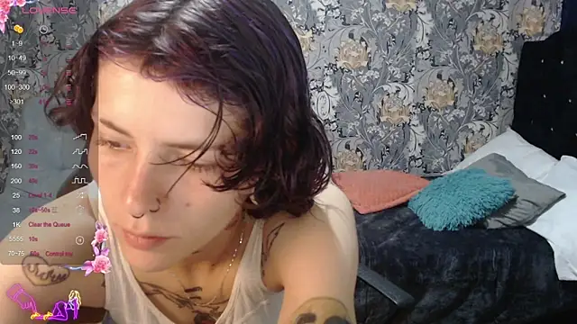 pretty cristal69 online show from May 21, 2026, 12:13 pm