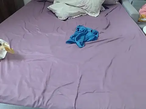 Mochi Soft online show from June 25, 2026, 4:54 am