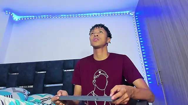 Lagosanthos online show from February 11, 2025, 8:20 pm