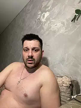 MaeltraJoy online show from March 27, 2026, 8:21 pm