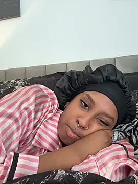 Your Paris online show from March 28, 2026, 5:58 pm