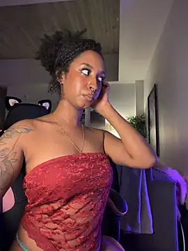 Your Paris online show from December 21, 2025, 7:32 am